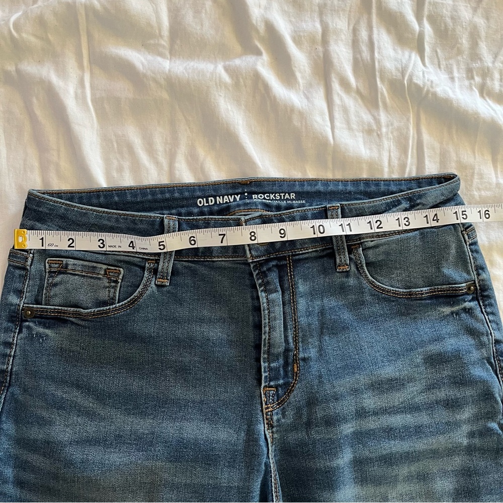 Old Navy Rockstar Midrise Denim 10R - Picture 7 of 9